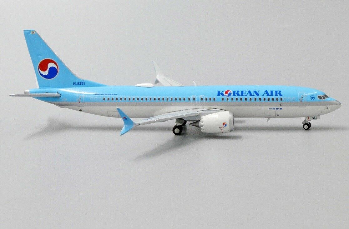 JC WINGS B737-8 MAX KOREAN AIR REG: HL8351