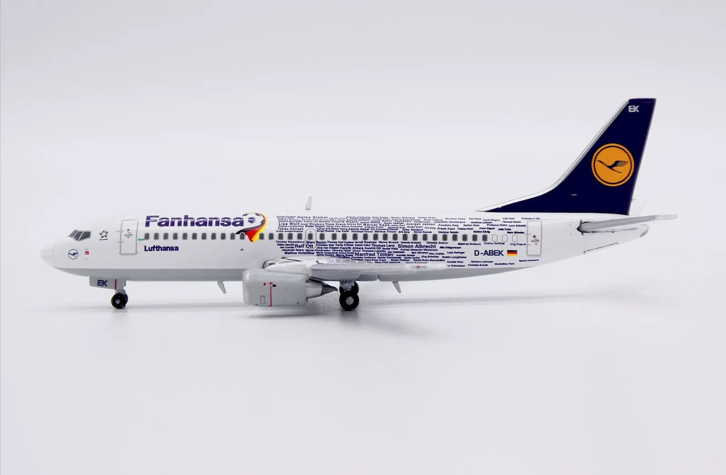 JC WINGS B737-300 LUFTHANSA "FANHANSA" REG: D-ABEK