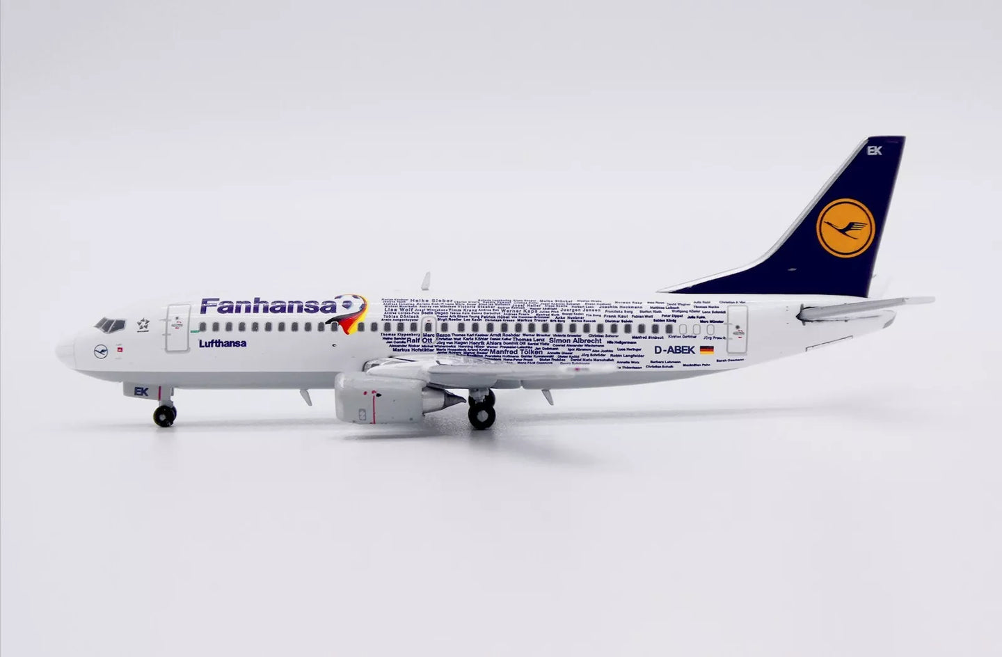 JC WINGS B737-300 LUFTHANSA "FANHANSA" REG: D-ABEK
