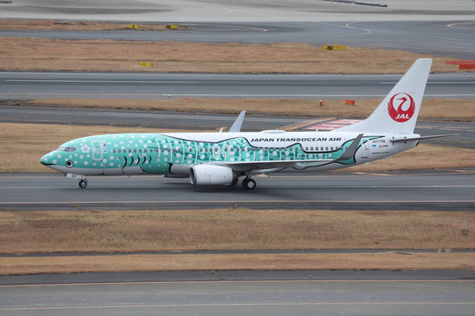 JC WINGS B737-800 JAPAN TRANSOCEAN AIR "YUI JINBEI JET" REG: JA07RK