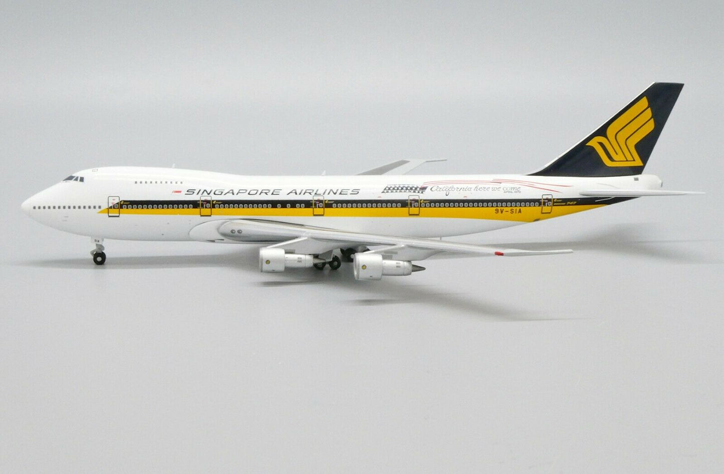 JCWINGS B747 SINGAPORE AIRLINES REG: 9V-SIA