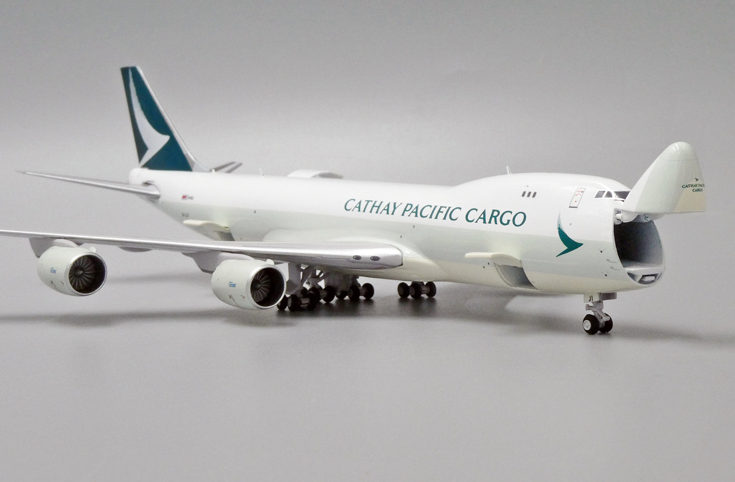 JC WINGS B747-8F MISC CARGO INTERACTIVE SERIES REG: B-LJI