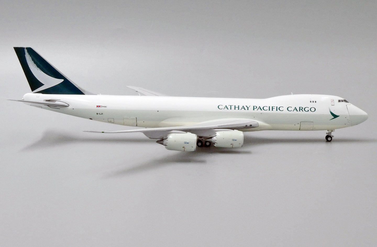 JC WINGS B747-8F MISC CARGO INTERACTIVE SERIES REG: B-LJI