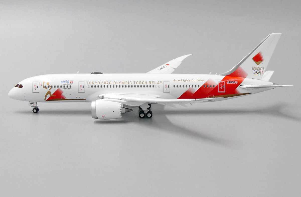 JC WINGS B787-8 DREAMLINER "TOKYO 2020 OLYMPICS TORCH RELAY" (FLAPS DOWN) REG: JA837J