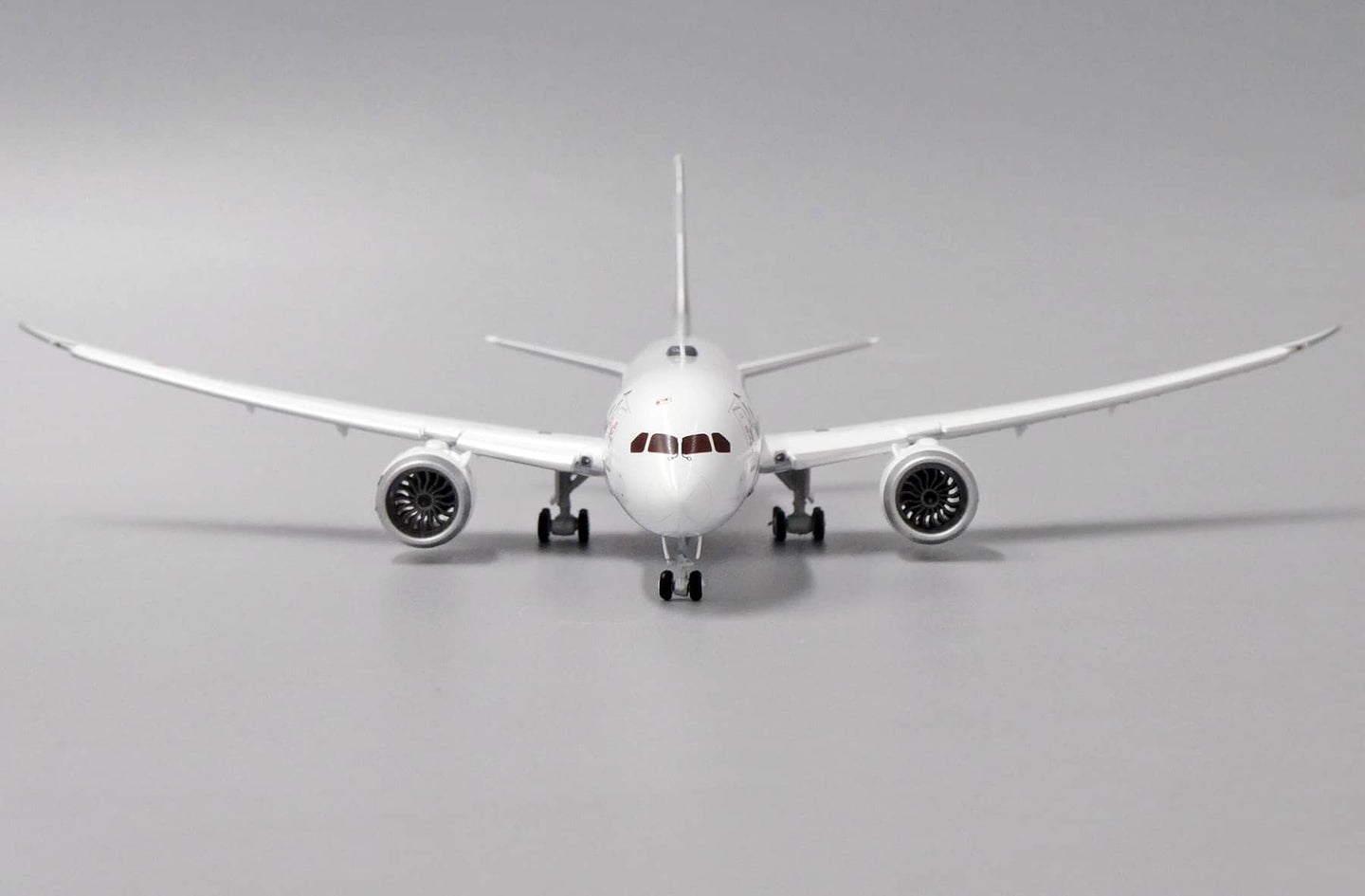 JC WINGS B787-8 DREAMLINER "TOKYO 2020 OLYMPICS TORCH RELAY" (FLAPS DOWN) REG: JA837J