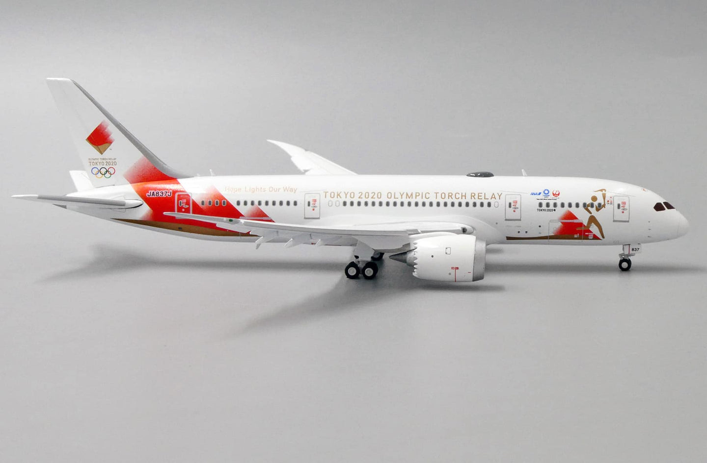 JC WINGS B787-8 DREAMLINER "TOKYO 2020 OLYMPICS TORCH RELAY" (FLAPS DOWN) REG: JA837J