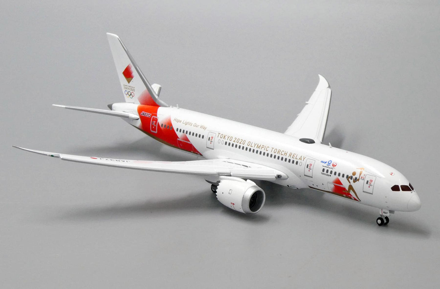 JC WINGS B787-8 DREAMLINER "TOKYO 2020 OLYMPICS TORCH RELAY" (FLAPS DOWN) REG: JA837J