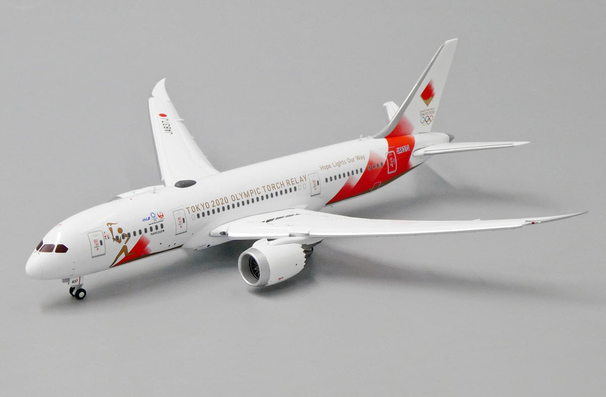 JC WINGS B787-8 DREAMLINER "TOKYO 2020 OLYMPICS TORCH RELAY" (FLAPS DOWN) REG: JA837J