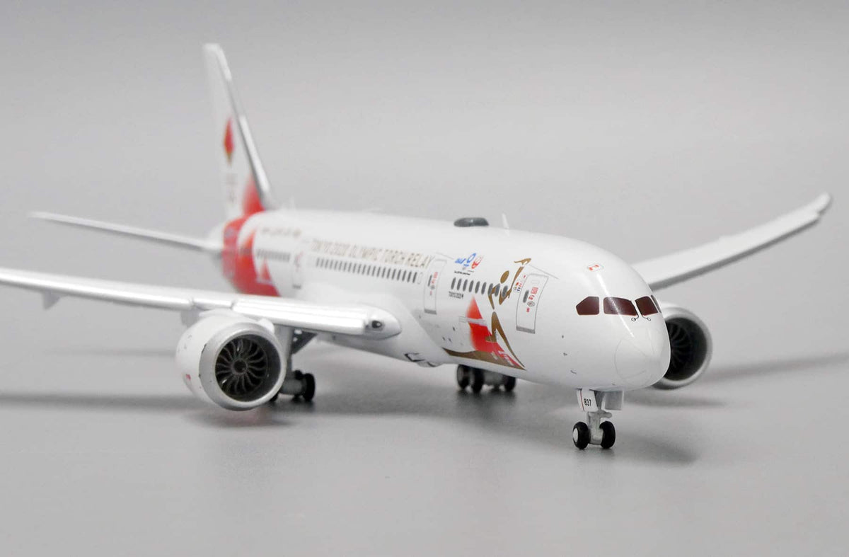 JC WINGS B787-8 DREAMLINER "TOKYO 2020 OLYMPICS TORCH RELAY" (FLAPS DOWN) REG: JA837J