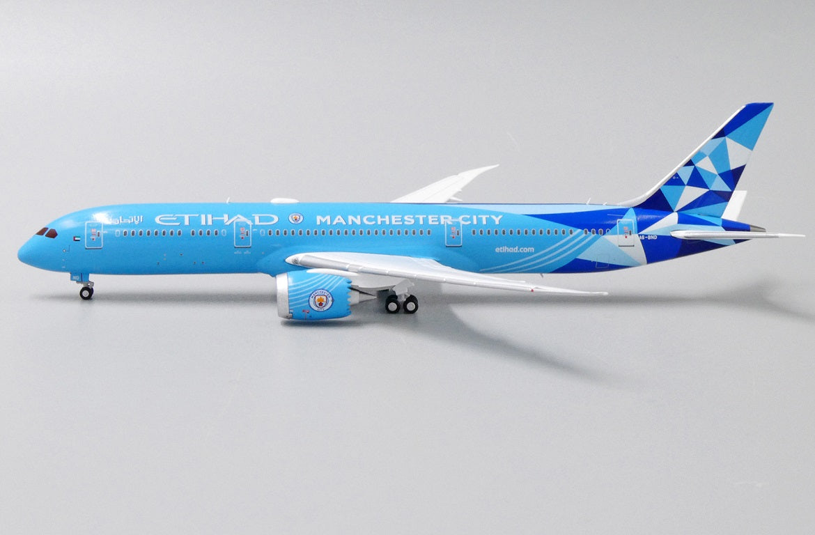 JC WINGS B787-9 ETIHAD AIRWAYS "MANCHESTER CITY" REG: A6-BND