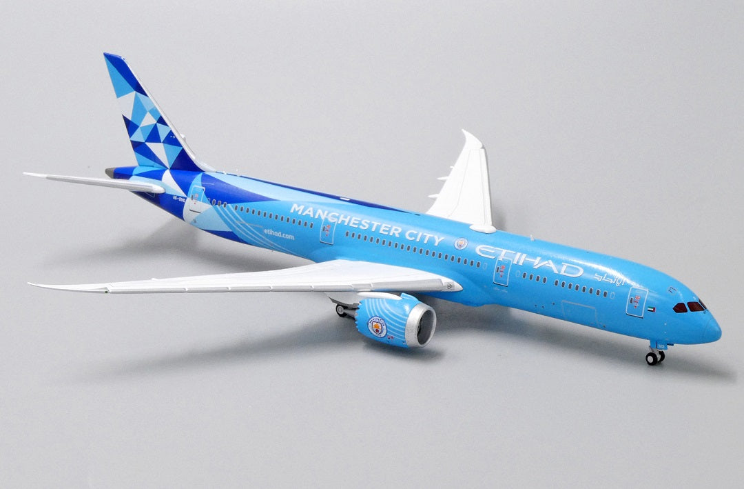 JC WINGS B787-9 ETIHAD AIRWAYS "MANCHESTER CITY" REG: A6-BND