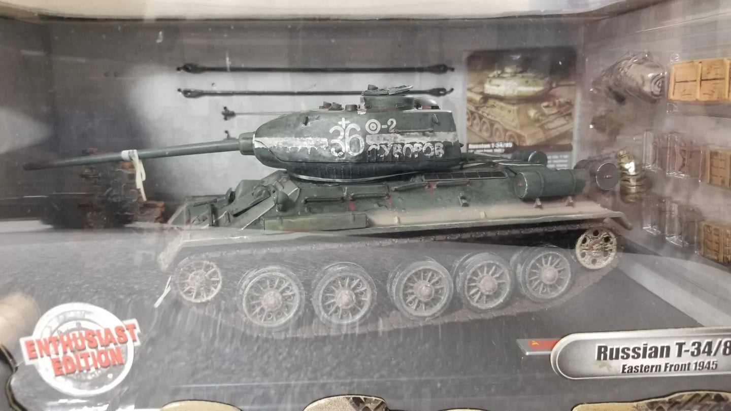 FORCES OF VALOR RUSSIAN T-34/85 EASTERN FRONT 1945