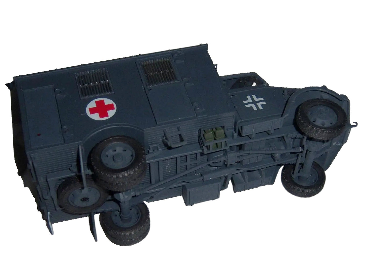 FORCES OF VALOR KFZ.305 BLITZ AMBULANCE GERMAN ARMY FRANCE 1940