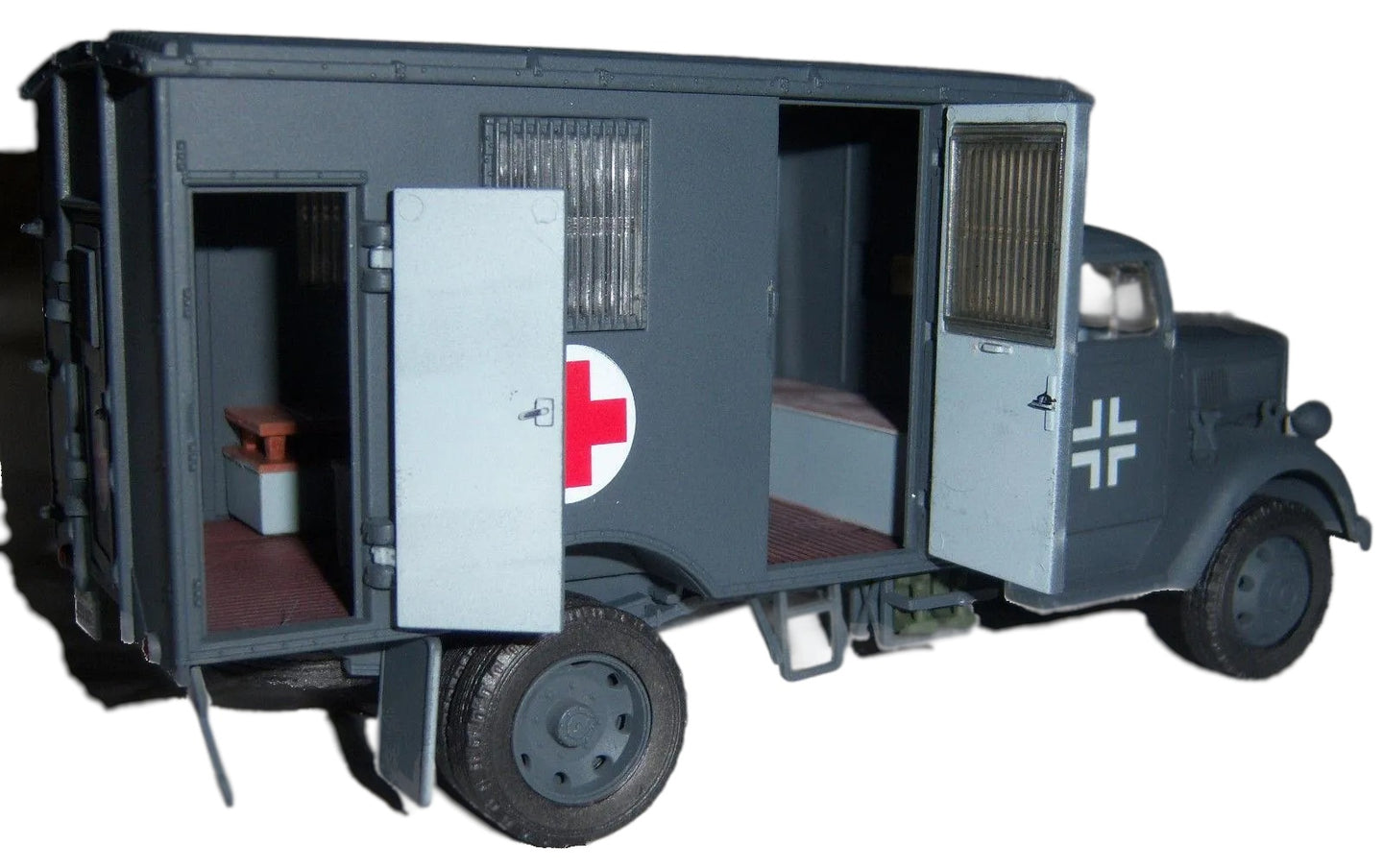 FORCES OF VALOR KFZ.305 BLITZ AMBULANCE GERMAN ARMY FRANCE 1940