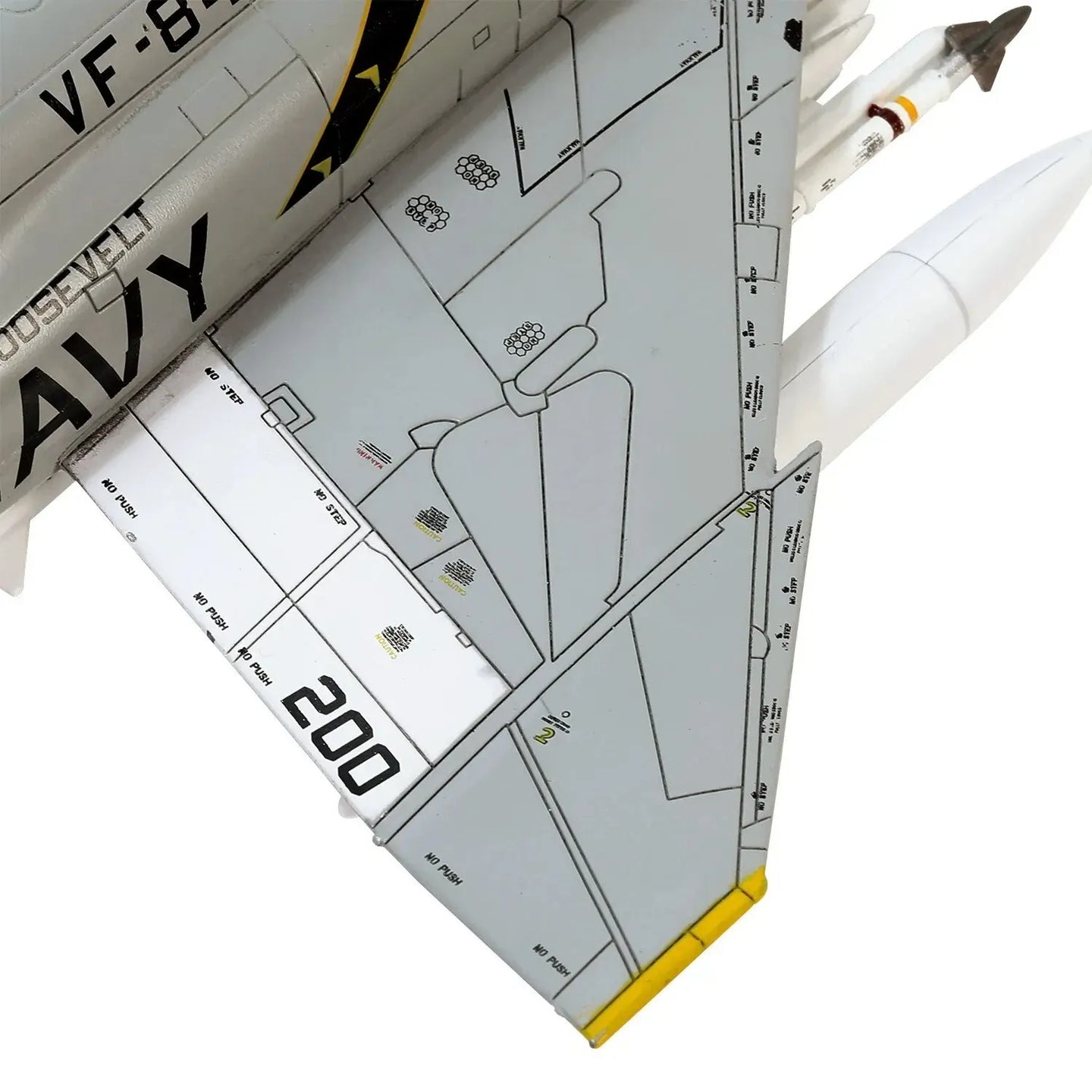 FORCES OF VALOR F-4B PHANTOM II US NAVY VF-84 "JOLLY ROGERS" USS FRANKLIN D ROOSEVELT 1970