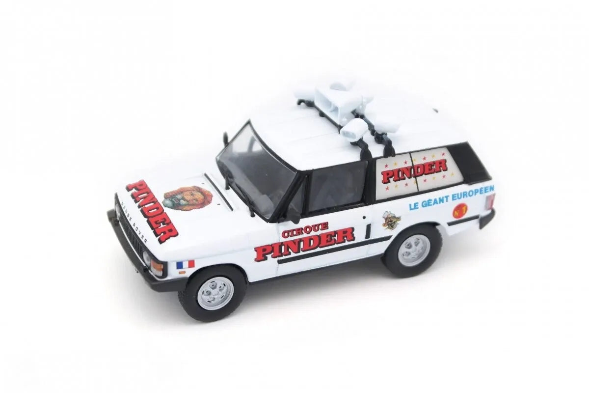 DIREKT COLLECTIONS PINDER CIRCUS LAND ROVER ADVERTISING