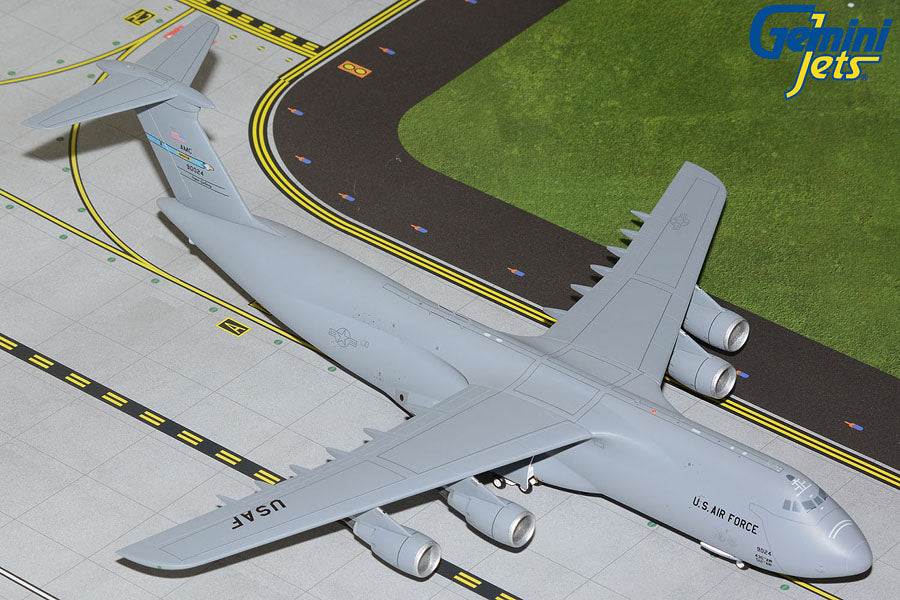 GEMINI JETS C-5M SUPER GALAXY USAF "DOVER AFB" (NEW TOOLING) REG: 69-0024