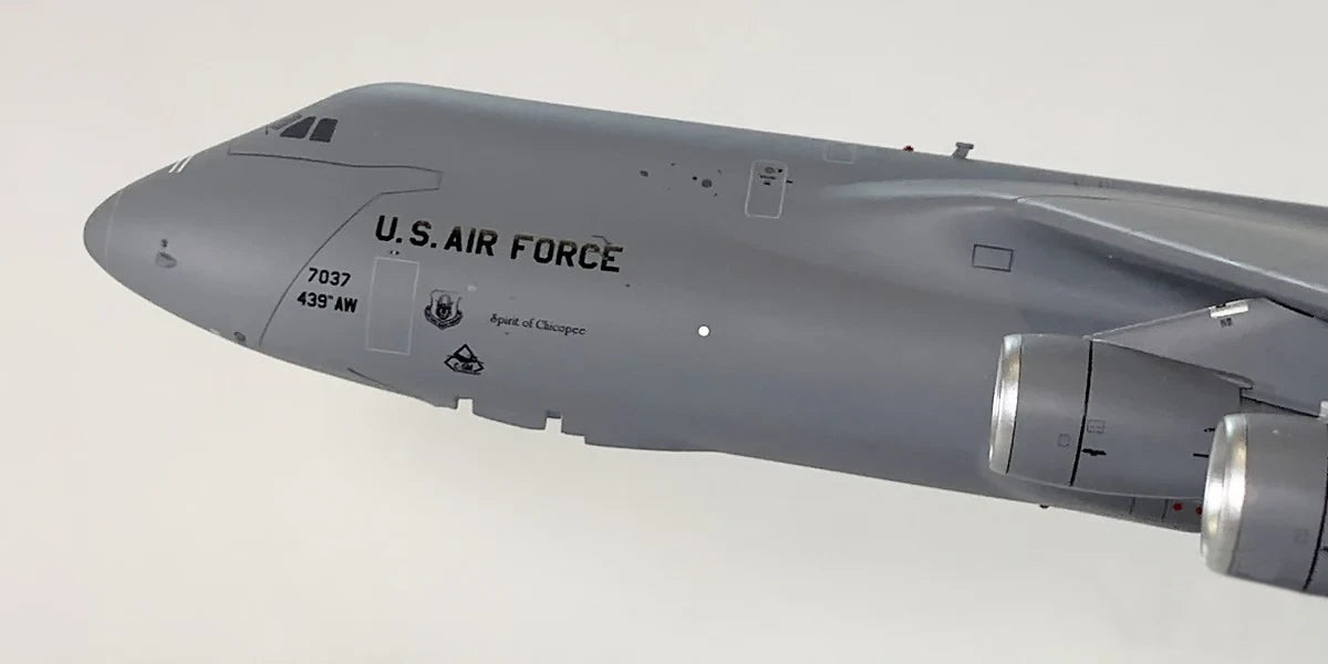 GEMINI JETS C-5M SUPER GALAXY U.S. AIR FORCE "WESTOVER AIR FORCE BASE" REG: 87-0037