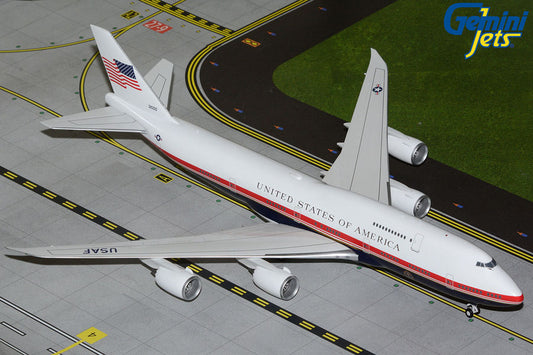 GEMINI JETS VC-25B (B747-8) USAF "AIR FORCE ONE - PROPOSED LIVERY" REG: 31000