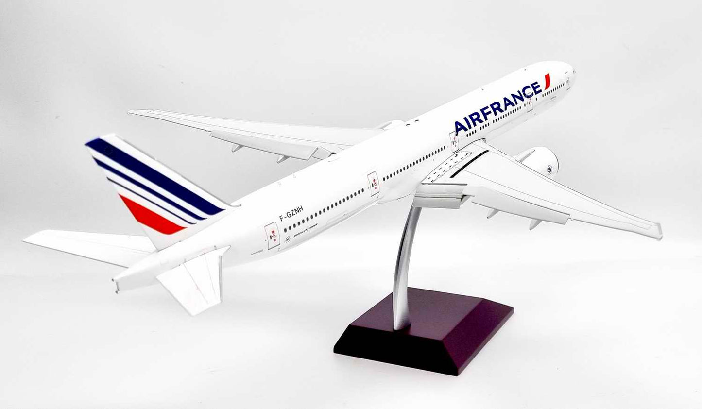 GEMINI JETS B777-300ER AIR FRANCE (FLAPS DOWN) REG: F-GZNH