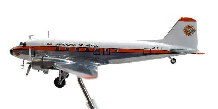 GEMINI JETS  DC-3 AERONAVES DE MEXICO "POLISHED BELLY" REG: XA-FUV