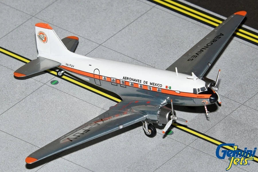 GEMINI JETS  DC-3 AERONAVES DE MEXICO "POLISHED BELLY" REG: XA-FUV