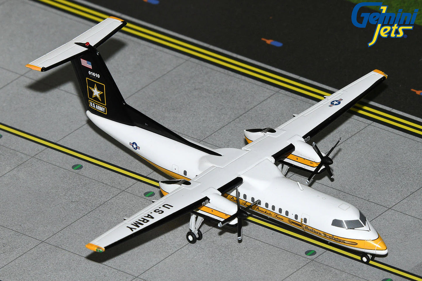 GEMINI JETS DASH 8-300 / C-147A US ARMY "GOLDEN KNIGHTS PARACHUTE TEAM" REG: 17-01610