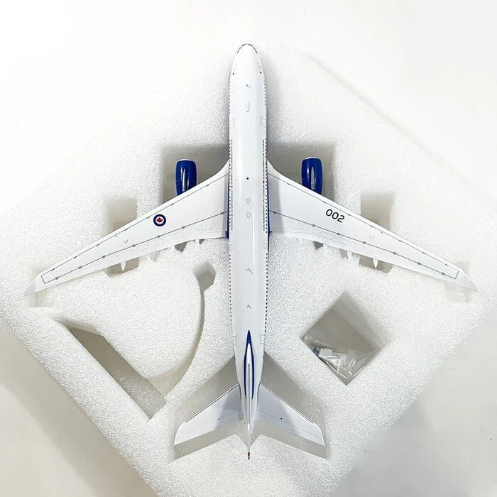 GEMINI JETS A330-200 CC-300 HUSKY ROYAL CANADIAN AIR FORCE (VIP AIRCRAFT) REG: 330002