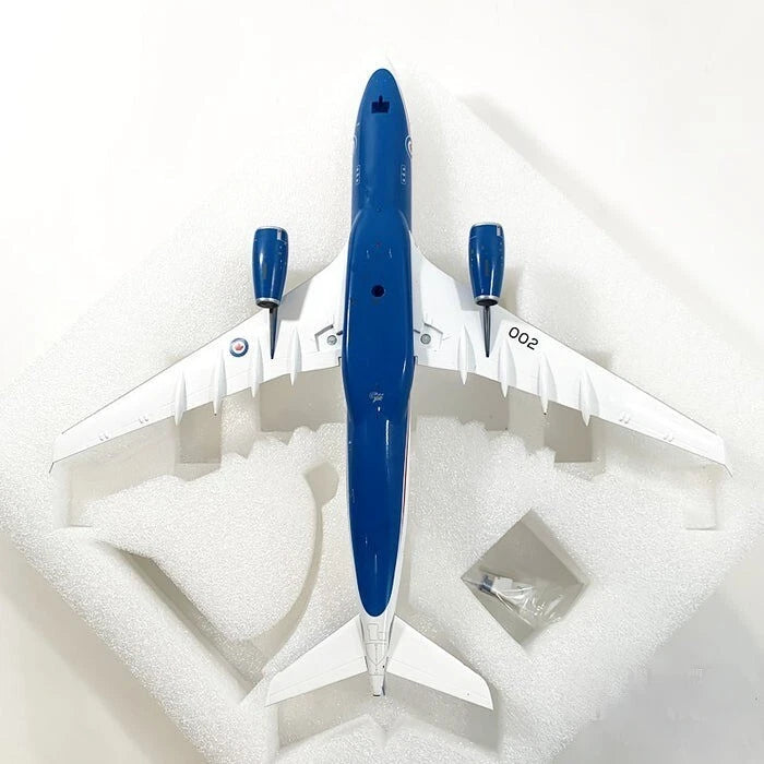 GEMINI JETS A330-200 CC-300 HUSKY ROYAL CANADIAN AIR FORCE (VIP AIRCRAFT) REG: 330002