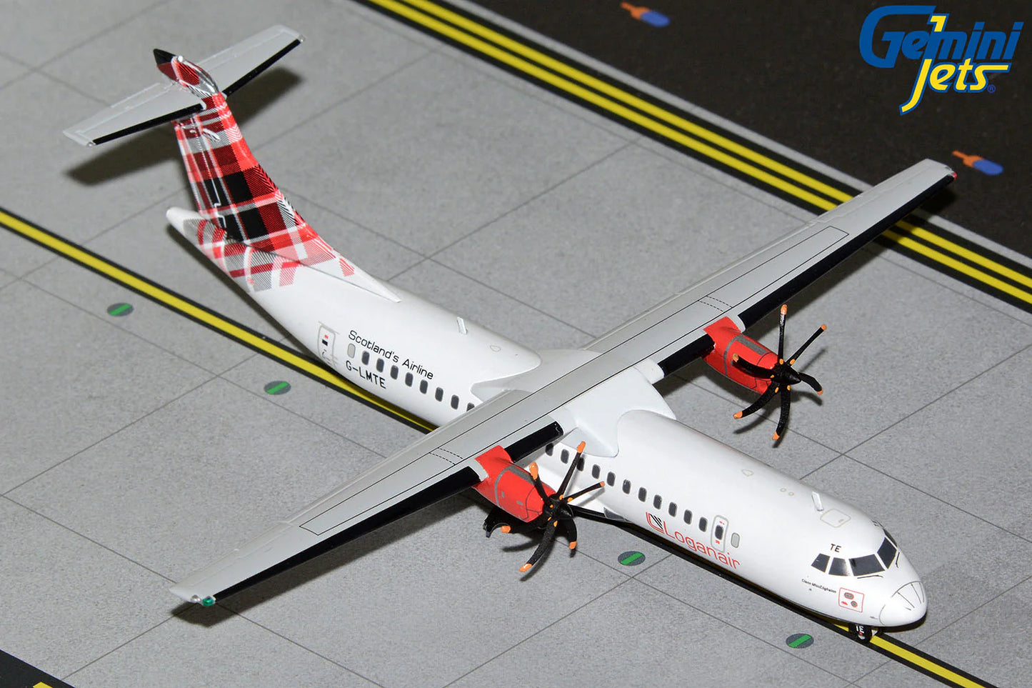 GEMINI JETS ATR 72-600 LOGANAIR "RED LIVERY" REG: G-LMTE