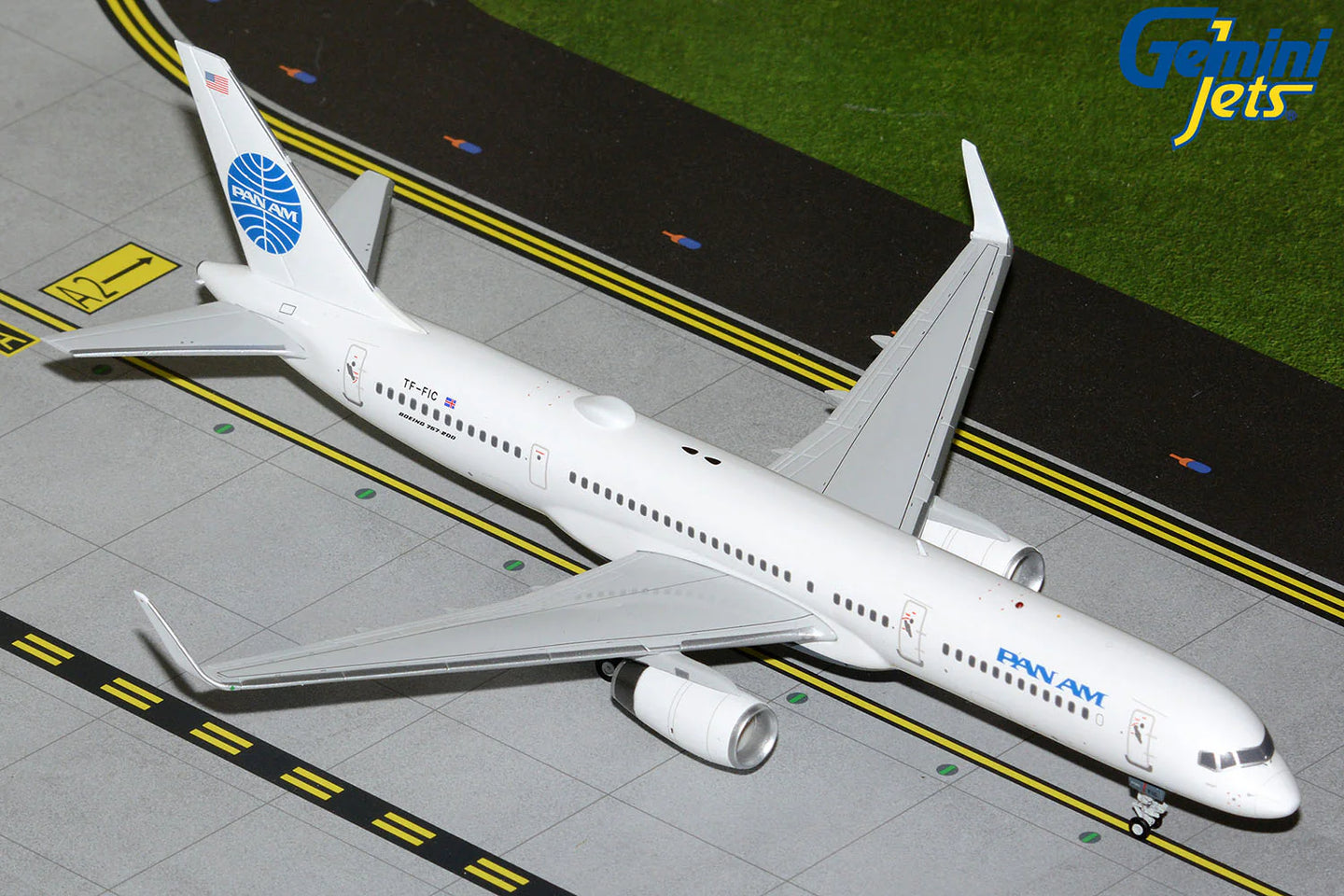 GEMINI JETS B757-200W PAN AM "YANKEE CLIPPER II" REG: TF-FIC