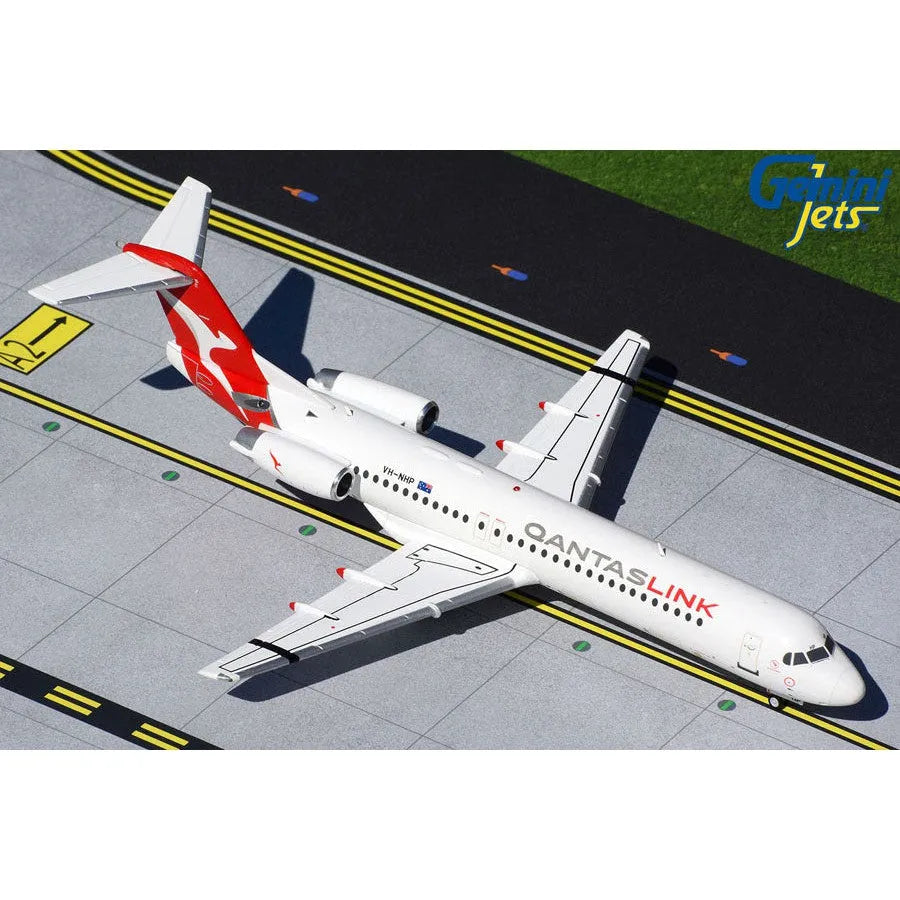 GEMINI JETS F100 QANTASLINK REG: VH-NHP