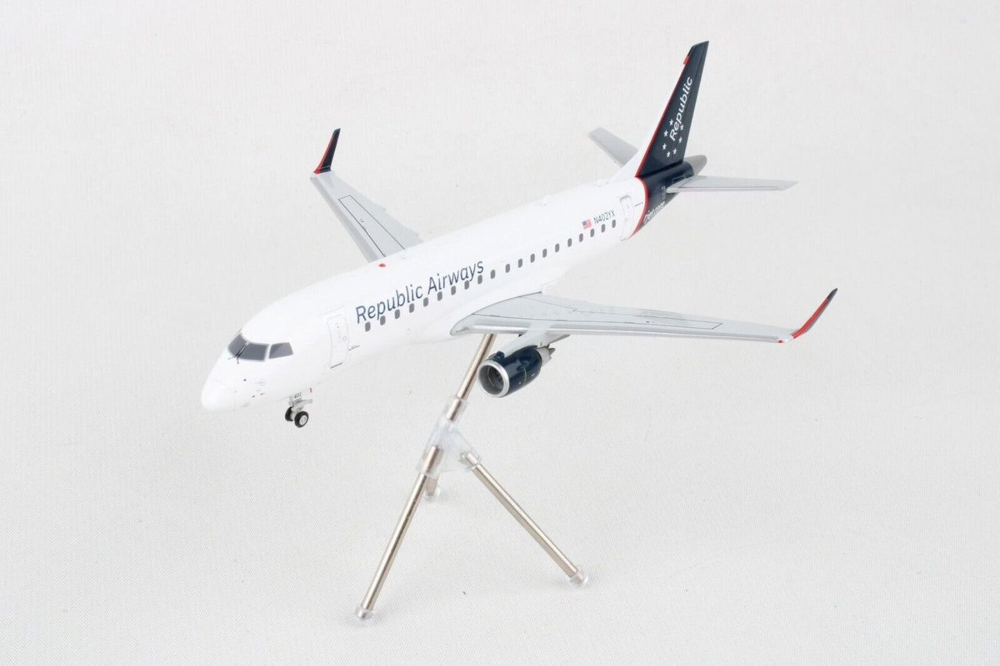 GEMINI JETS E175LR REPUBLIC AIRWAYS REG: N402YX