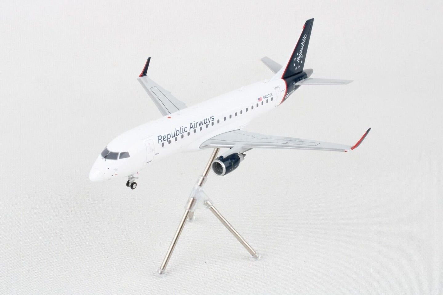 GEMINI JETS E175LR REPUBLIC AIRWAYS REG: N402YX