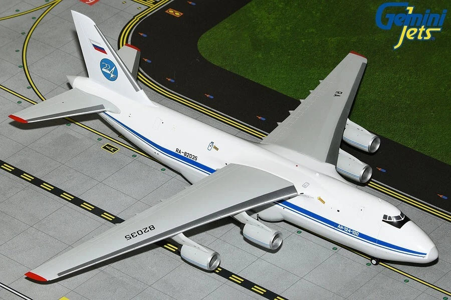 GEMINI JETS AN-124-100 RUSSIAN FEDERATION AIR FORCE REG: RA-82035