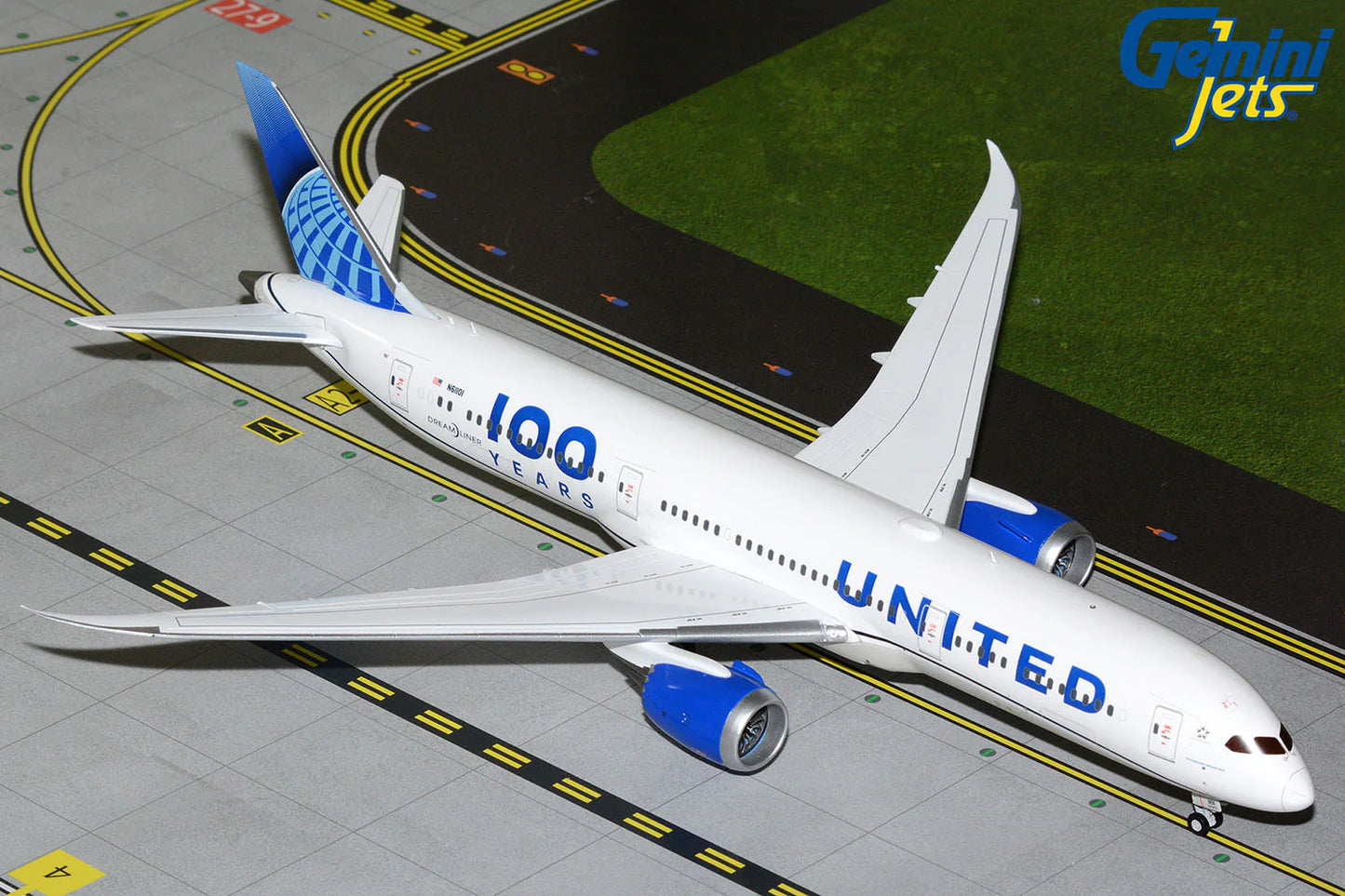 GEMINI JETS B787-9 UNITED AIRLINES "100 YEARS" REG: N61101
