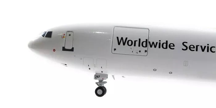 GEMINI JETS MD-11F UPS REG: N287UP WITH STAND (INTERACTIVE SERIES)