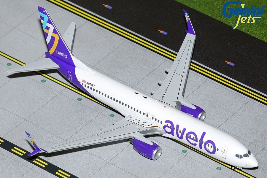 GEMINI JETS B737-800S AVELO AIRLINES REG: N801XT