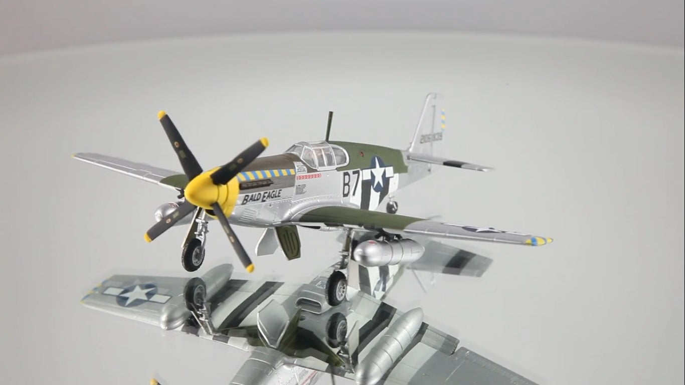 GEMINI ACES P-51B MUSTANG USAAF "BALD EAGLE" ENGLAND 1944