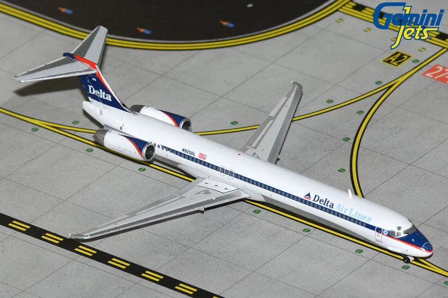 GEMINI JETS MD-88 DELTA AIR LINES "INTERIM LIVERY" REG: N925DL