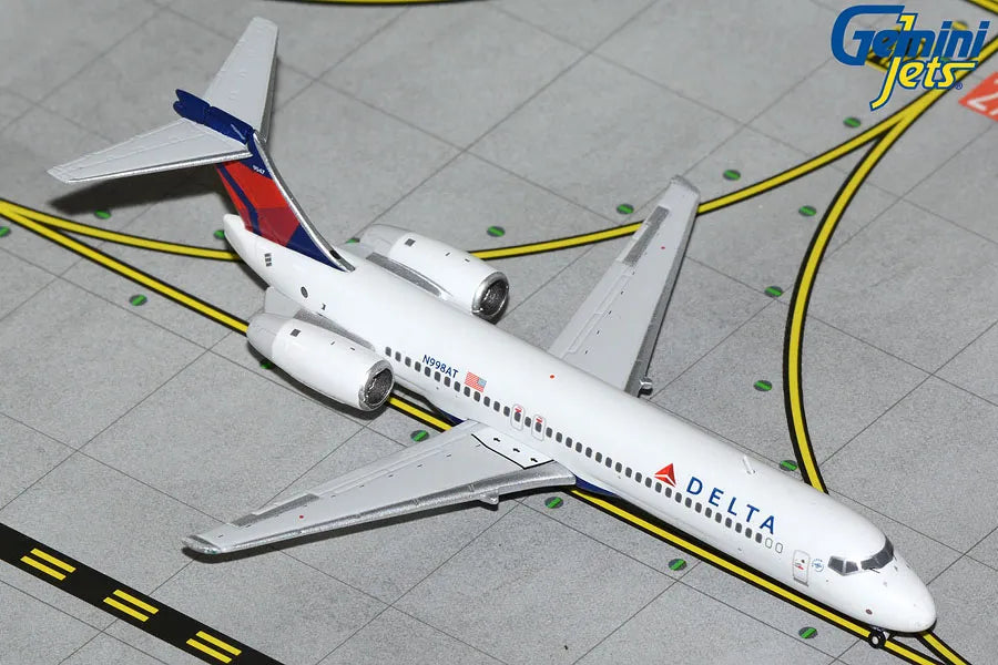 GEMINI JETS B717-200 DELTA AIR LINES REG: N998AT