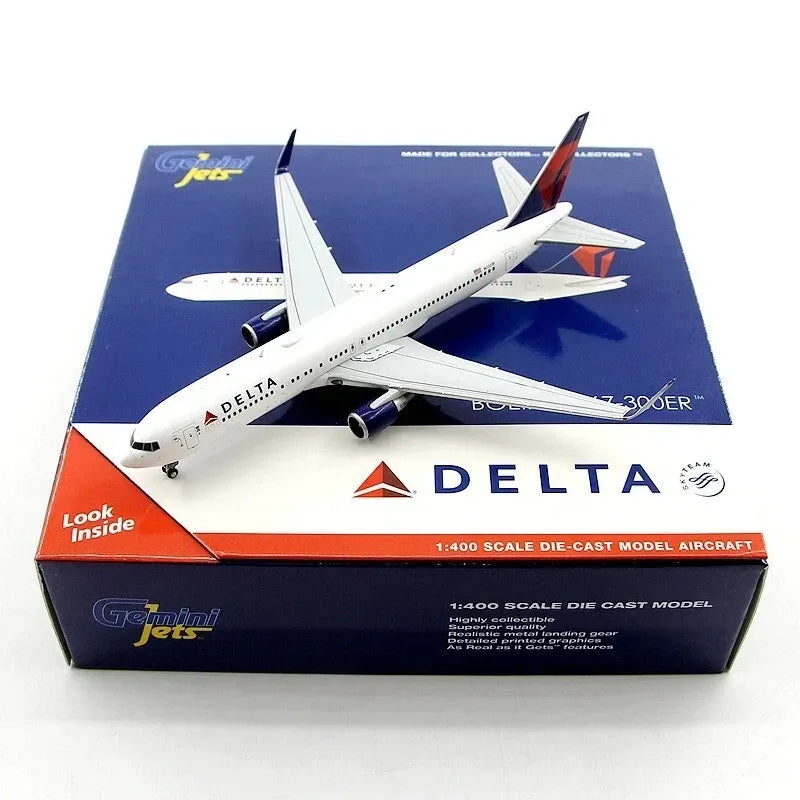 GEMINI JETS B767-300ER DELTA AIR LINES REG: N1201P