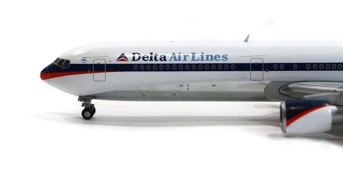 GEMINI JETS B767-400ER DELTA AIRLINES (INTERIM LIVERY) REG: N826MH