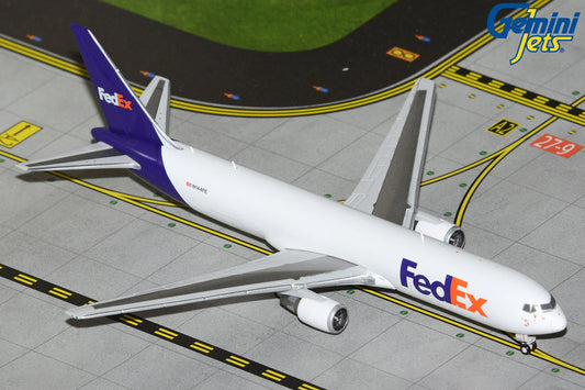 GEMINI JETS B767-300ERF FEDEX "REVISED LIVERY" REG: N144FE