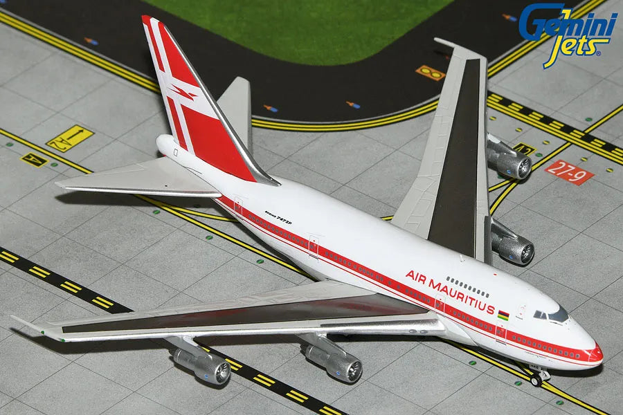 GEMINI JETS B747SP AIR MAURITIUS REG: 3B-NAG
