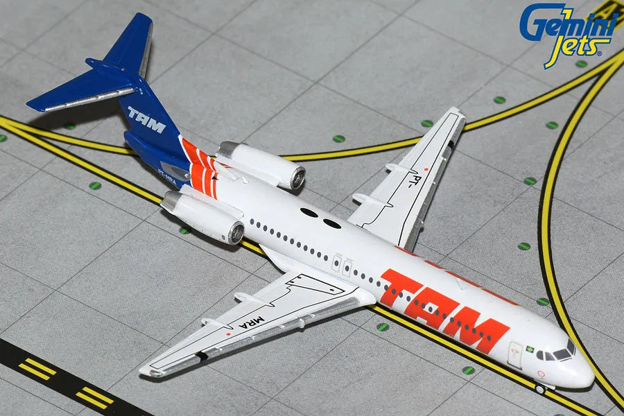GEMINI JETS FOKKER 100 TAM LINHAS AEREAS REG: PT-MRA