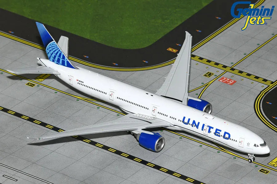 GEMINI JETS B777-300ER UNITED REG: N2352U