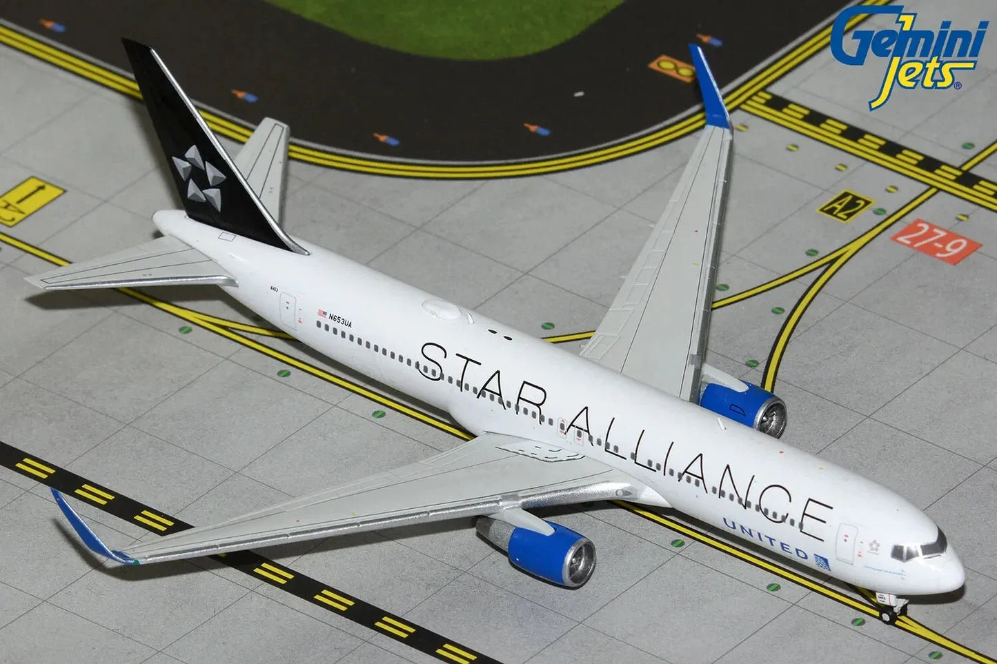 GEMINI JETS B767-300ER UNITED AIRLINES "STAR ALLIANCE LIVERY" REG: N653UA