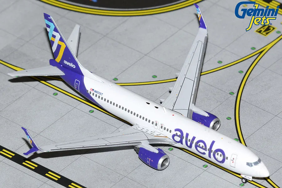 GEMINI JETS B737-800S AVELO AIRLINES REG: N908XT