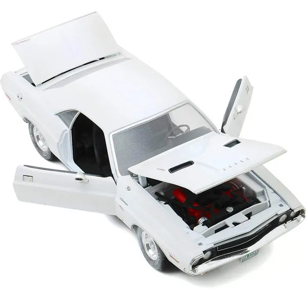 GREENLIGHT 1970 DODGE CHALLENGER R/T (WEATHERED)